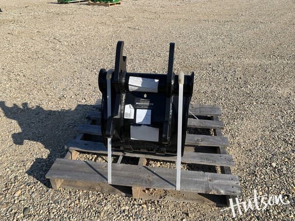 Image of John Deere BYT10978 equipment image 3