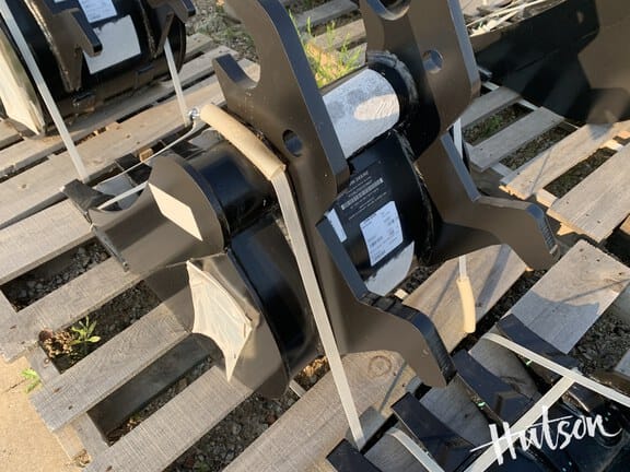 2024 John Deere BYT10978 Equipment Image0