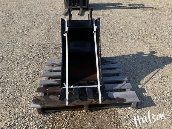 Image of John Deere BYT10989 equipment image 2