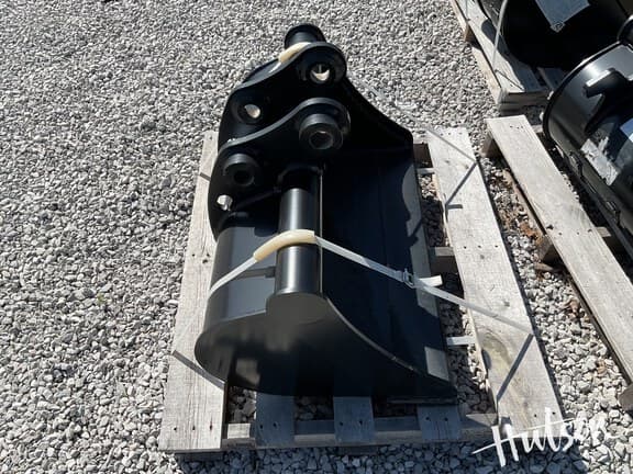Image of John Deere Bucket equipment image 4