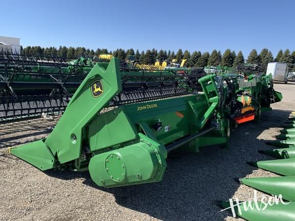 Image of John Deere C12F equipment image 1