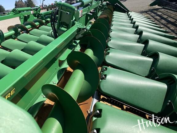 Image of John Deere C12F equipment image 4