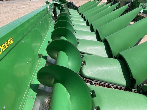 Image of John Deere C12R equipment image 4