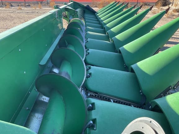 Image of John Deere C12R equipment image 3