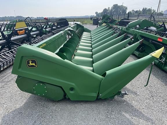 Image of John Deere C12R Primary image