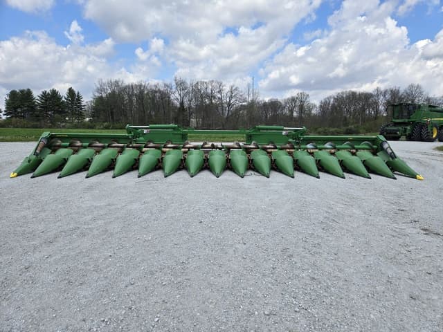 Image of John Deere C16F equipment image 2