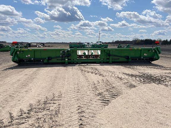 Image of John Deere C18R equipment image 4
