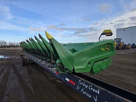 2024 John Deere C18R Equipment Image0