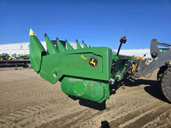 Image of John Deere C18R equipment image 1