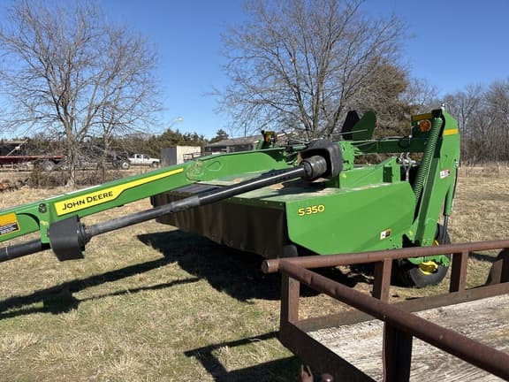 Image of John Deere C350 equipment image 2