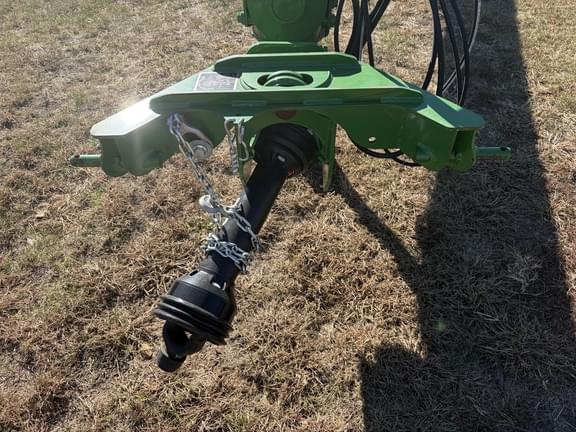 Image of John Deere C400 equipment image 1