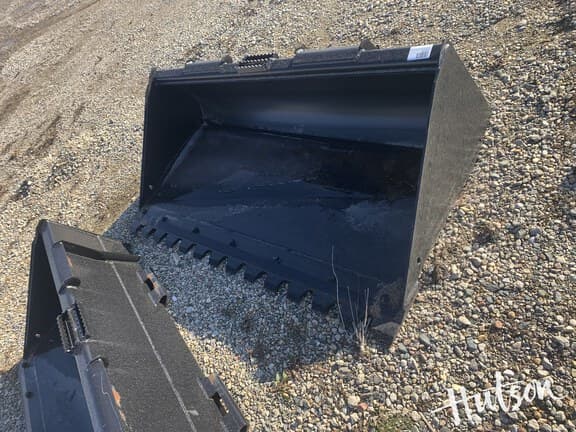 Image of John Deere C72 equipment image 2