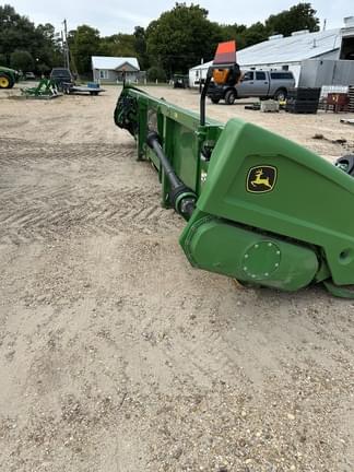 Image of John Deere C8R equipment image 1
