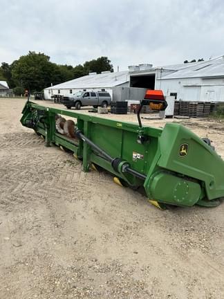 Image of John Deere C8R equipment image 2
