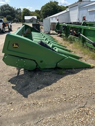 Image of John Deere C8R equipment image 4