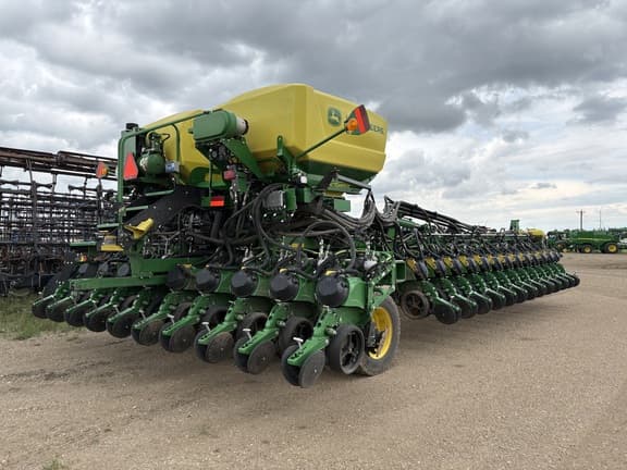Image of John Deere DB66 equipment image 3