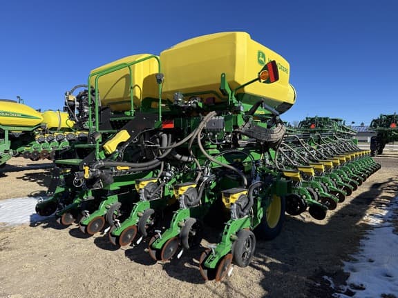 Image of John Deere DB80 equipment image 3