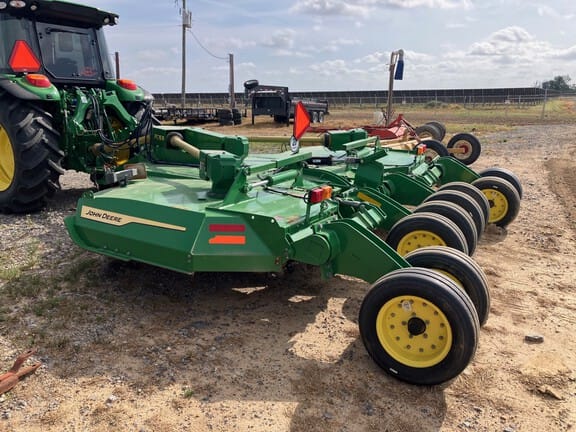 2024 John Deere FC15R Equipment Image0