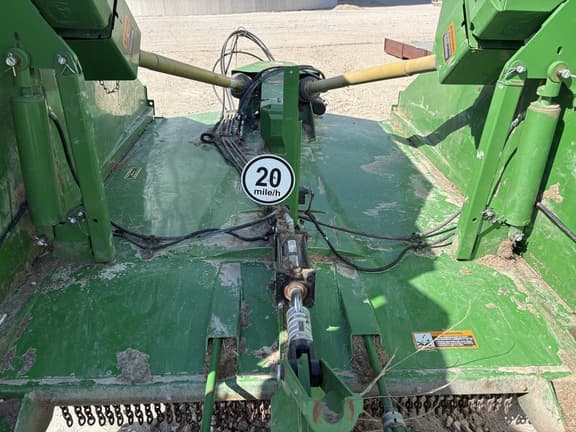 Image of John Deere FC20R equipment image 4