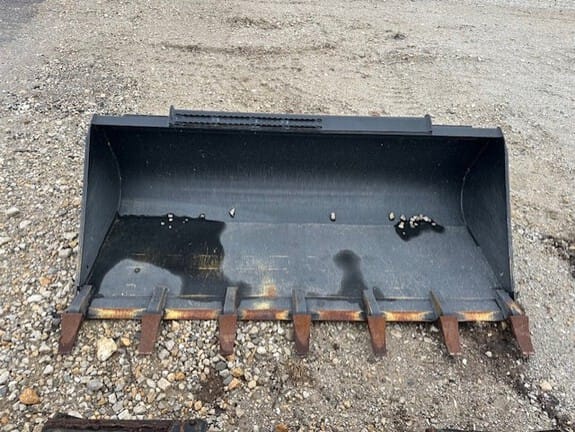 2024 John Deere GH72 Equipment Image0