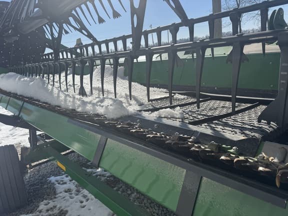 Image of John Deere HD35F equipment image 1