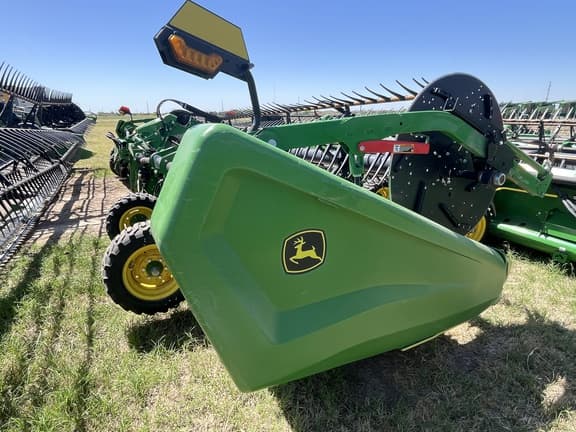 Image of John Deere HD35R equipment image 3