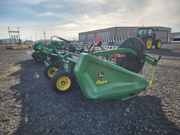 Image of John Deere HD35R equipment image 4