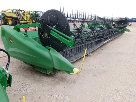 2024 John Deere HD40F Equipment Image0