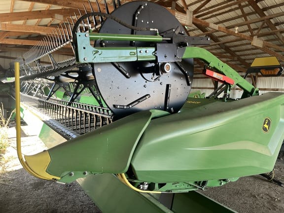 2024 John Deere HD40F Equipment Image0