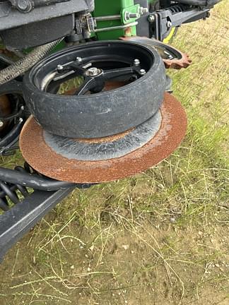 Image of John Deere N542C equipment image 4
