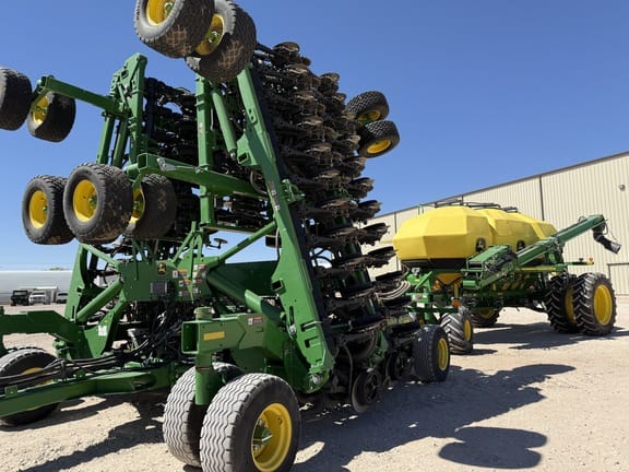 2024 John Deere N560 Equipment Image0