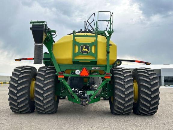 Image of John Deere N560F equipment image 3