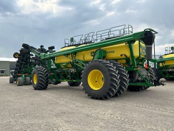 Image of John Deere N560F equipment image 2