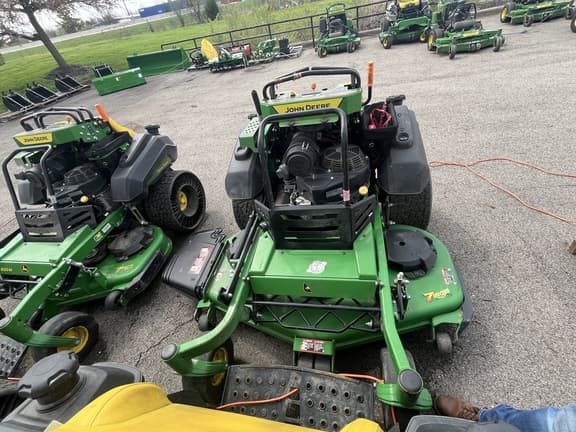 Image of John Deere Q820M Primary image