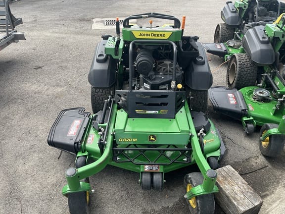 2024 John Deere Q820M Equipment Image0