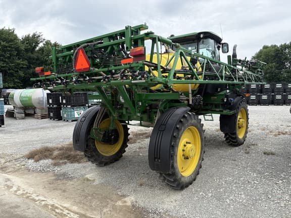 Image of John Deere R4023 equipment image 2