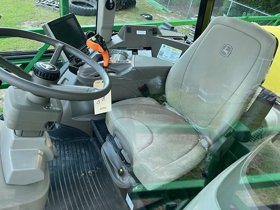 Image of John Deere R4023 equipment image 1