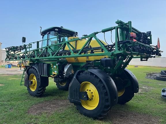 Image of John Deere R4023 equipment image 3