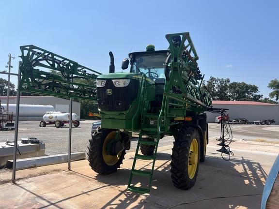 Image of John Deere R4023 equipment image 2