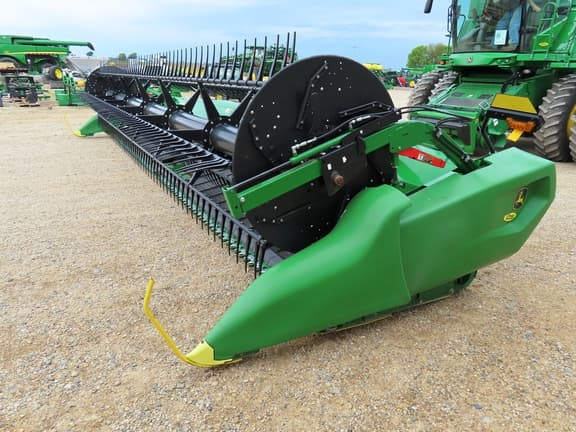 Image of John Deere RD30F equipment image 4