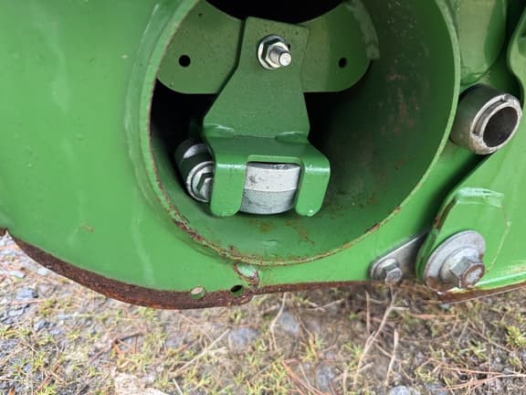 Image of John Deere RD30F equipment image 4