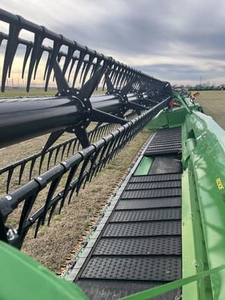 Image of John Deere RD30F equipment image 1