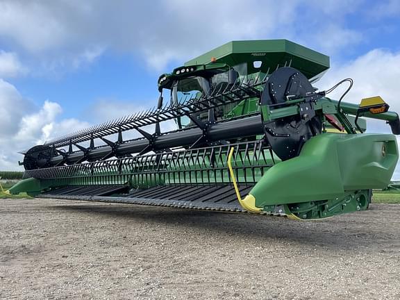 Image of John Deere RD35F equipment image 1
