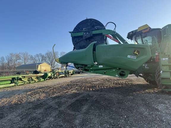 2022 John Deere RD35F Equipment Image0