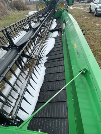 Image of John Deere RD35F equipment image 4