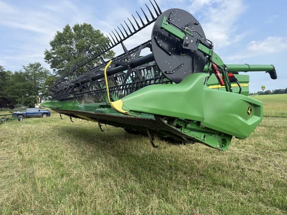 Image of John Deere RD40F equipment image 2