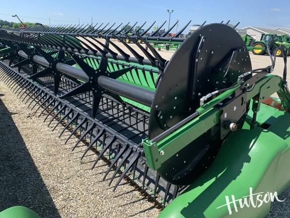 Image of John Deere RD40F equipment image 1