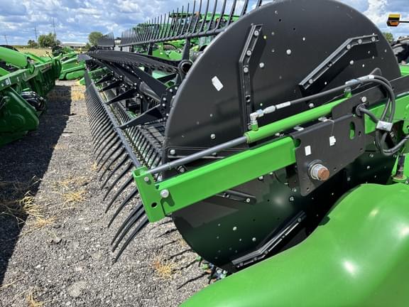 Image of John Deere RD40F Primary image