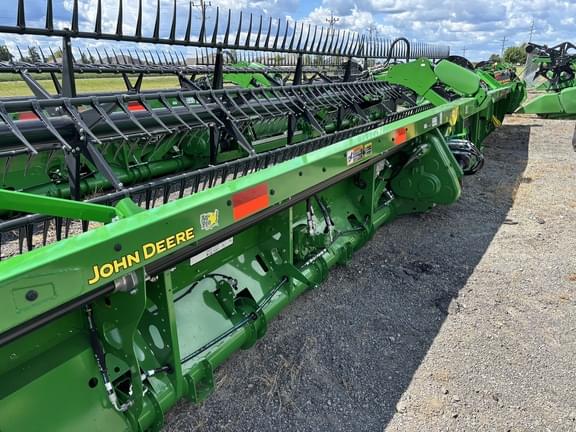 Image of John Deere RD40F equipment image 2