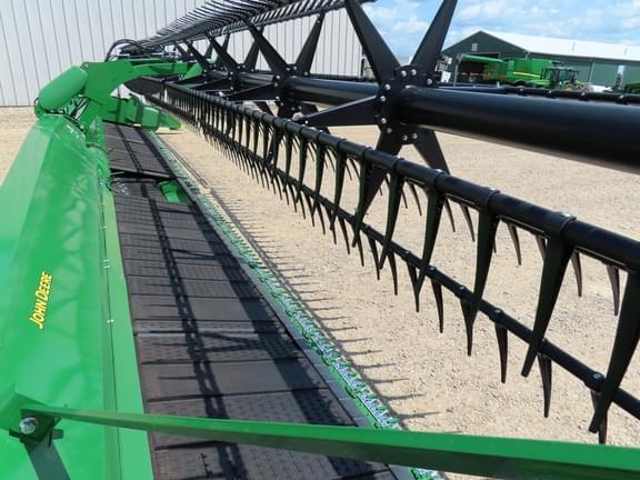 Image of John Deere RD40F equipment image 3